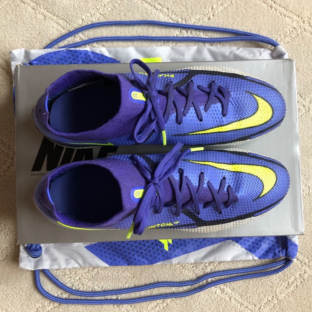 Nike Phantom GT2 Elite DF FG Soccer Cleats